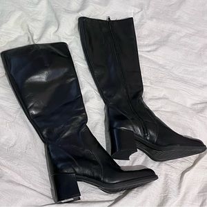 Knee High Black Boots with Pointed Toes Small Heel